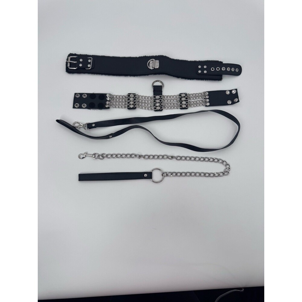 Elegant Moments Thick Leather D-Ring Chains Studded Collar Leash Choker Set